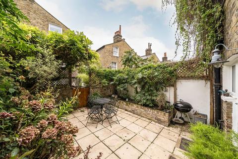 undefined, St. Luke's Avenue, London SW4
