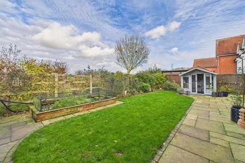 undefined, Shrubbery Close, Hessett,