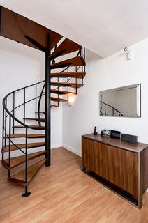 undefined, Holden Road, North Finchley, London, N12