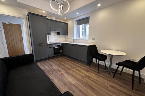 1 bedroom apartment to rent, Ninian Road, Cardiff