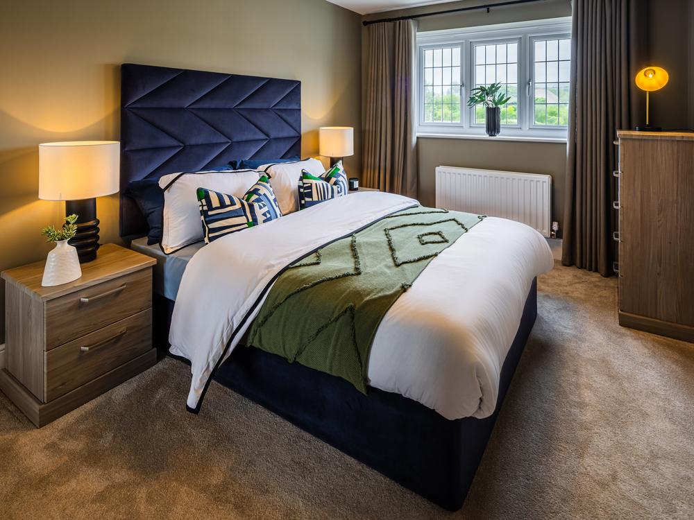 Redrow - The Oxford - Bed 2 - 69712