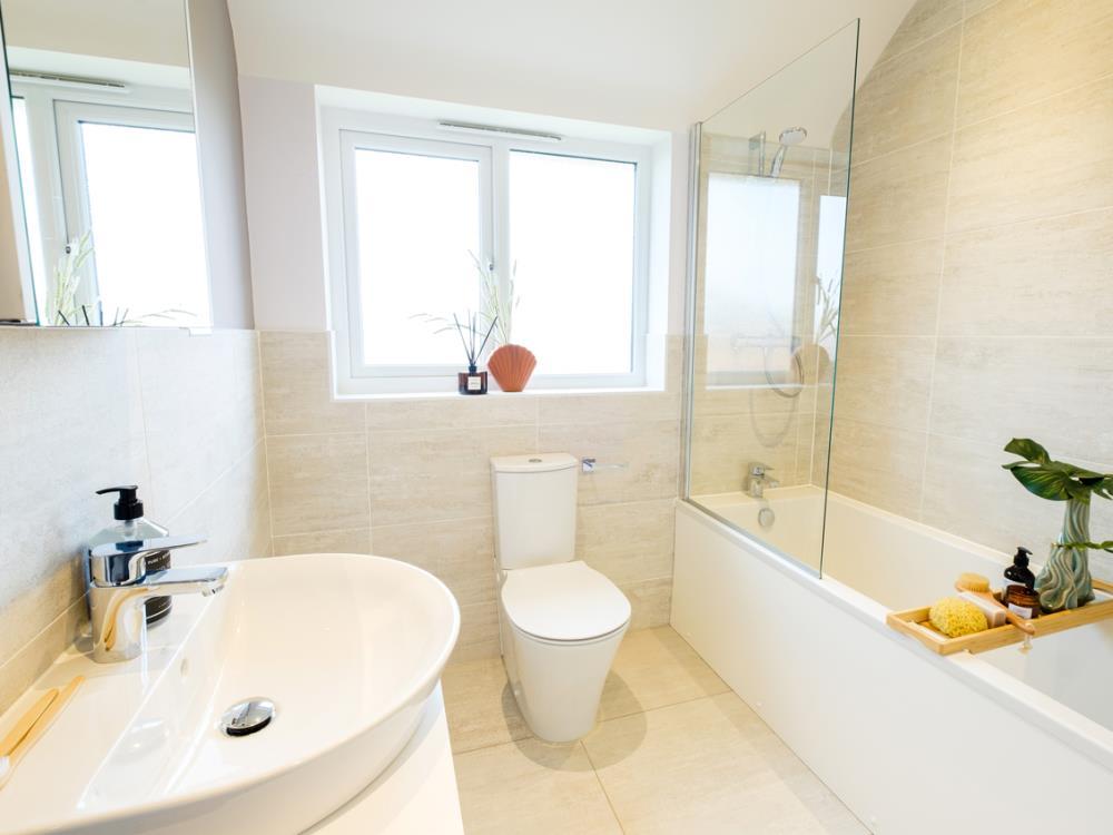 Bathroom of the Cambridge, a 4 bedroom house