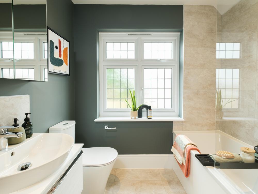 The Ashdon Grand - Bathroom