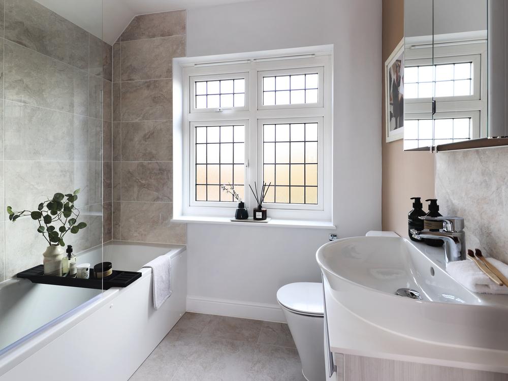 The Mersea - Bathroom
