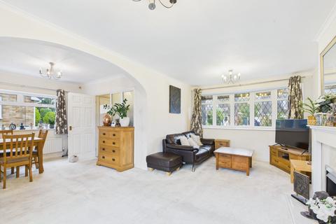 3 bedroom semi-detached house for sale, Burton Road, Cottingham, HU16 5DZ