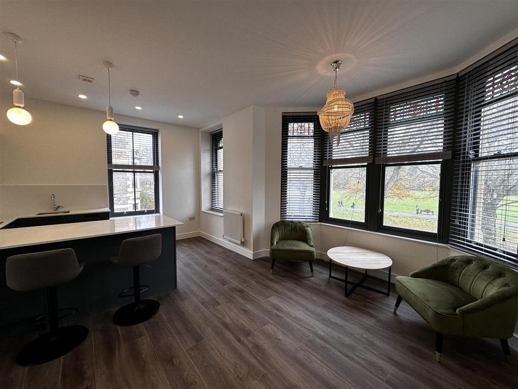 Kitchen/Lounge