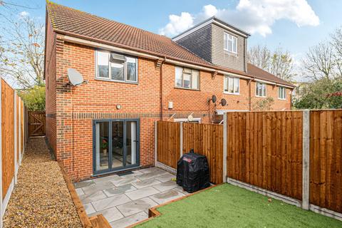 undefined, Kirkdale, London, SE26