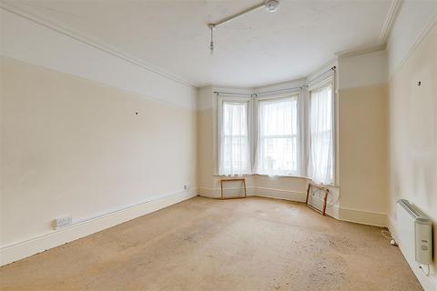 undefined, Warwick Road, Worthing, BN11