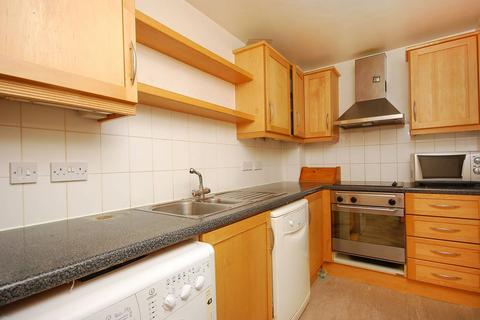 2 bedroom flat to rent, Bridgewater Square, City, London, EC2Y
