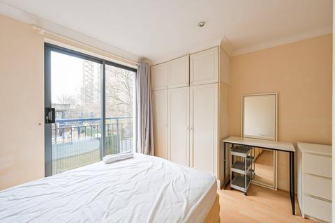 2 bedroom flat to rent, Bridgewater Square, City, London, EC2Y