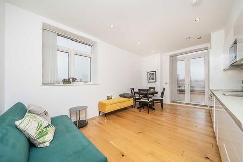 undefined, Fraser Road, Greenford UB6