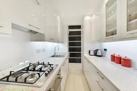 2 bedroom flat to rent, Portman Square, Marylebone W1H
