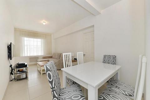 2 bedroom flat to rent, Portman Square, Marylebone W1H