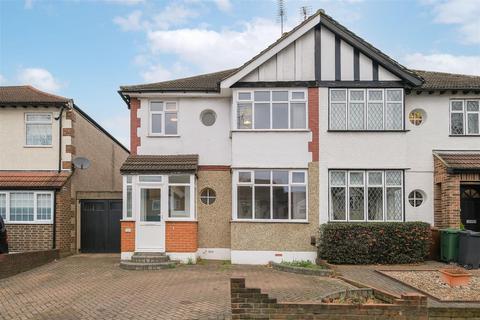 undefined, Dale View Crescent, Chingford,