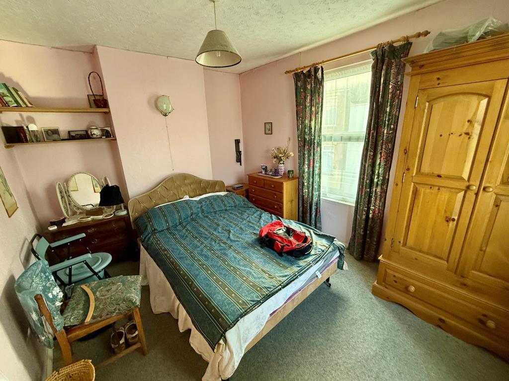 Maisonette bedroom