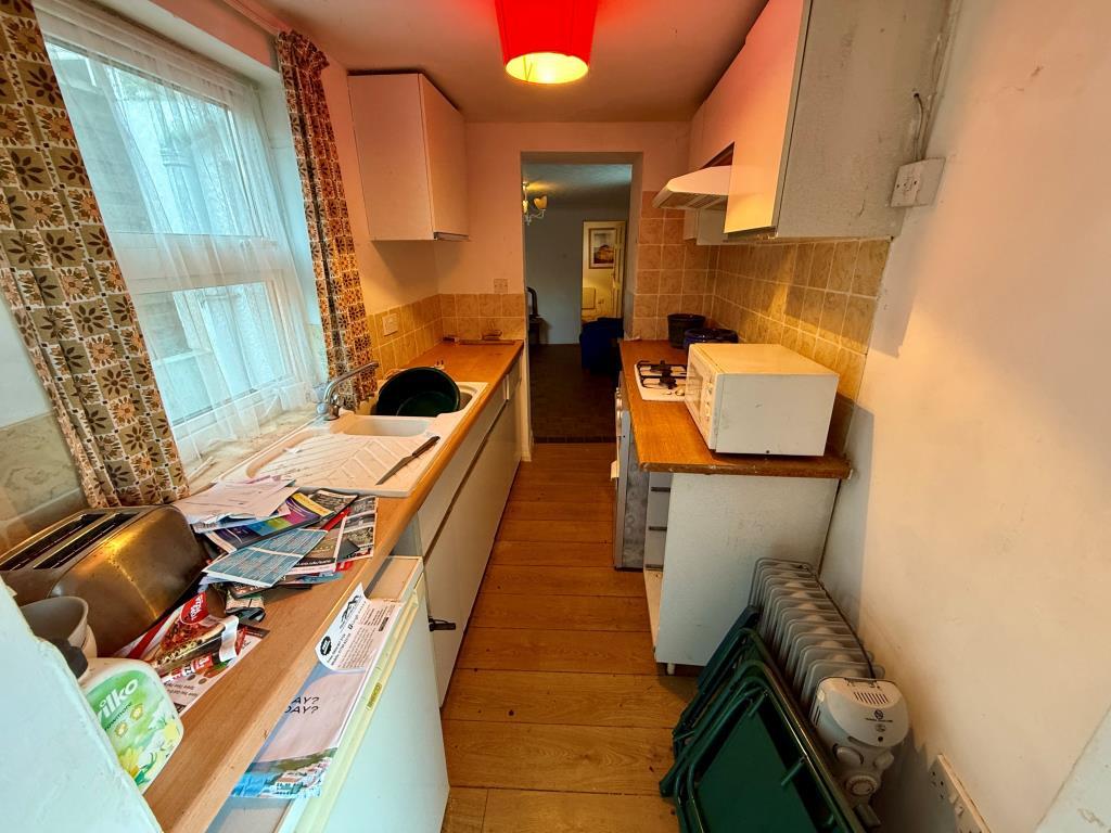 Basement flat kitchen