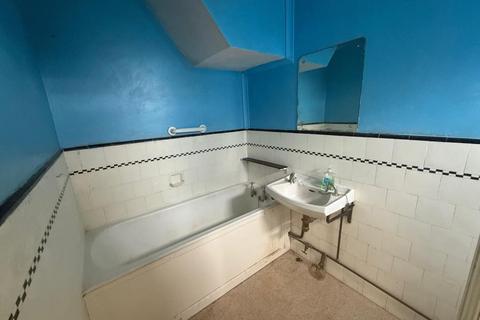 3 bedroom end of terrace house for sale, 1 Shaldon Drive, Ruislip, Middlesex
