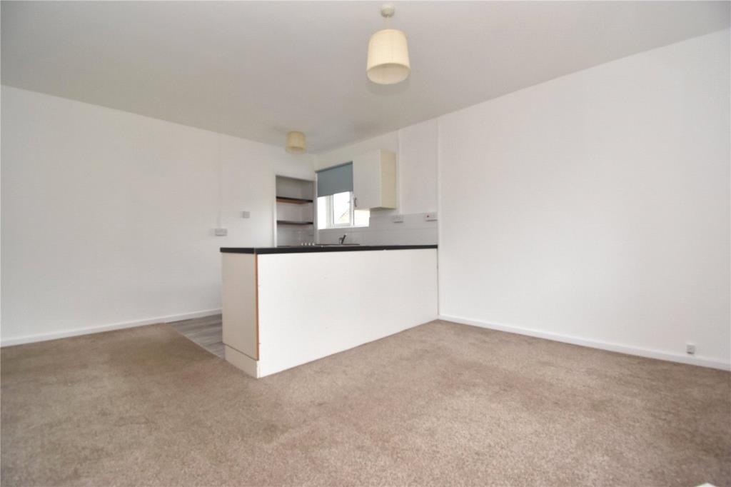 Kitchen come reception room