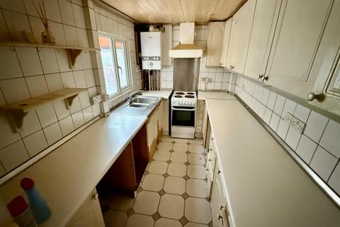 2 bedroom terraced house for sale, 62 Trafalgar Street, Gillingham, Kent