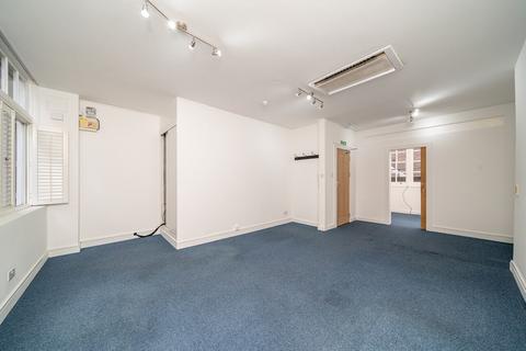 Office to rent, 18 Devonshire Row London EC2M 4RH