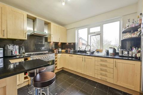 3 bedroom flat for sale, Briar Walk, Putney, London, SW15