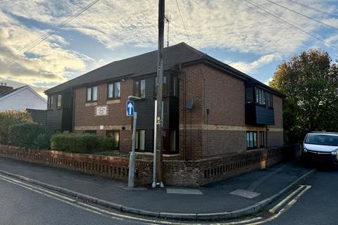 undefined, Flat 6, Ireland Court, 19 Dering Road, Ashford, Kent