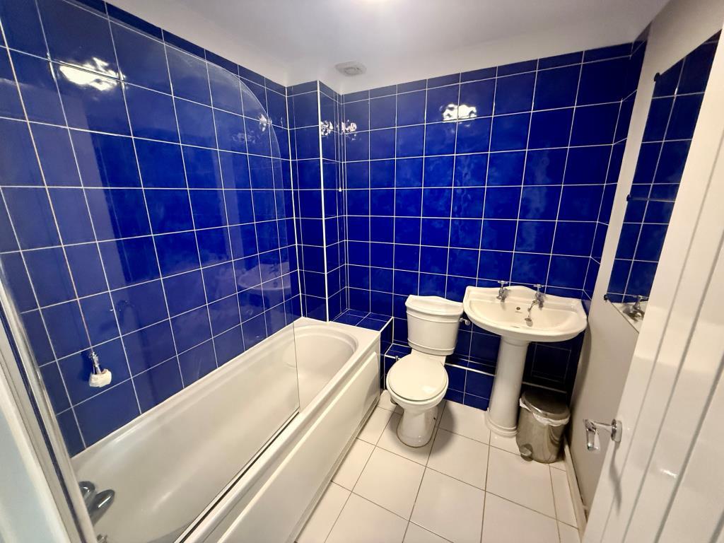Bathroom with WC