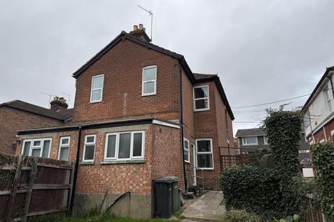 undefined, 2 Royston Cottage, Portsmouth Road, Bursledon, Southampton