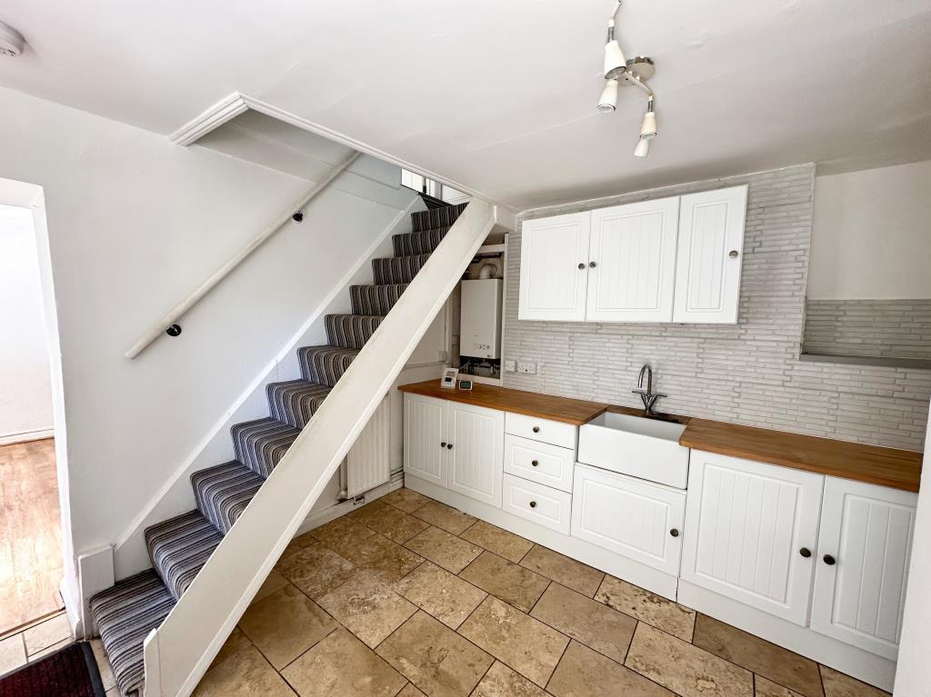 Cottage kitchen