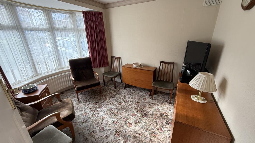 Internal image of dining room or bedroom