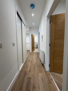 2 bedroom flat to rent, Primrose Street, Alloa, FK10