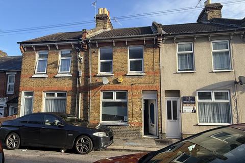 36 Ernest Road, Chatham, Kent