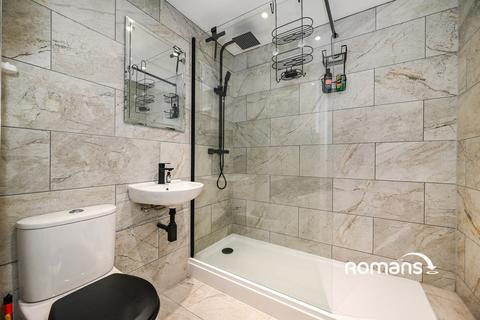 2 bedroom flat to rent, Canterville Place, Mount Lane, Bracknell, RG12