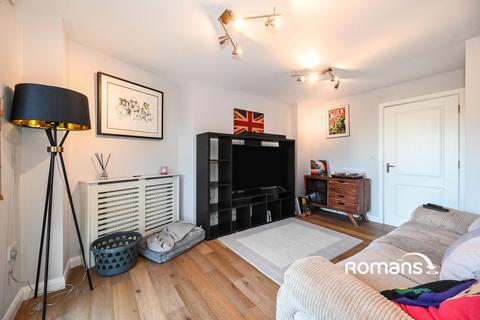 2 bedroom flat to rent, Canterville Place, Mount Lane, Bracknell, RG12