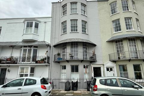1 bedroom flat for sale, Flat 7, 39 Spencer Square, Ramsgate, Kent