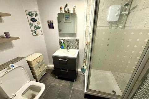 1 bedroom flat for sale, Flat 7, 39 Spencer Square, Ramsgate, Kent