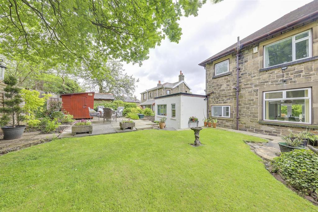Rear Garden Alt 2