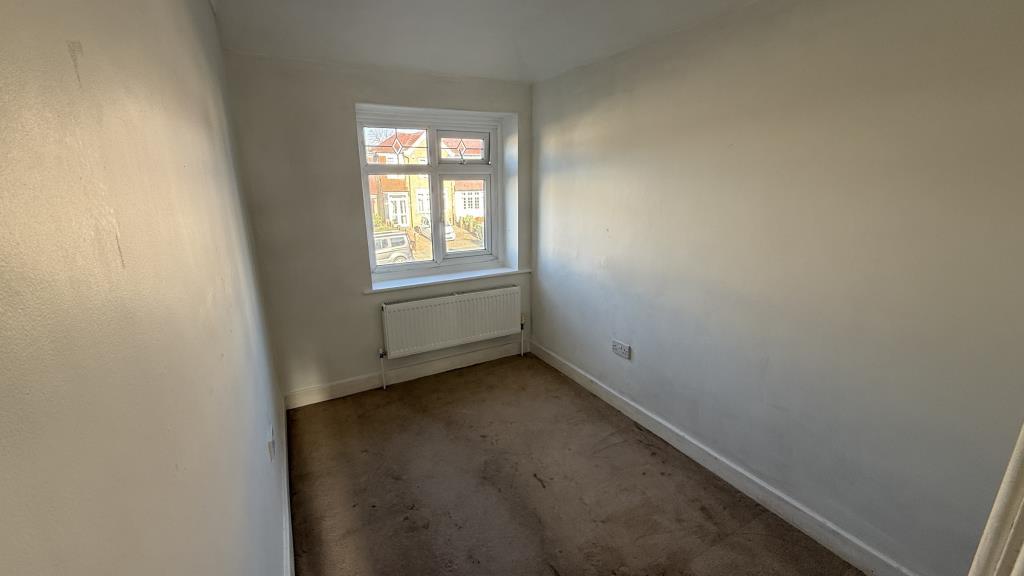 Internal image of smallest bedroom at the front