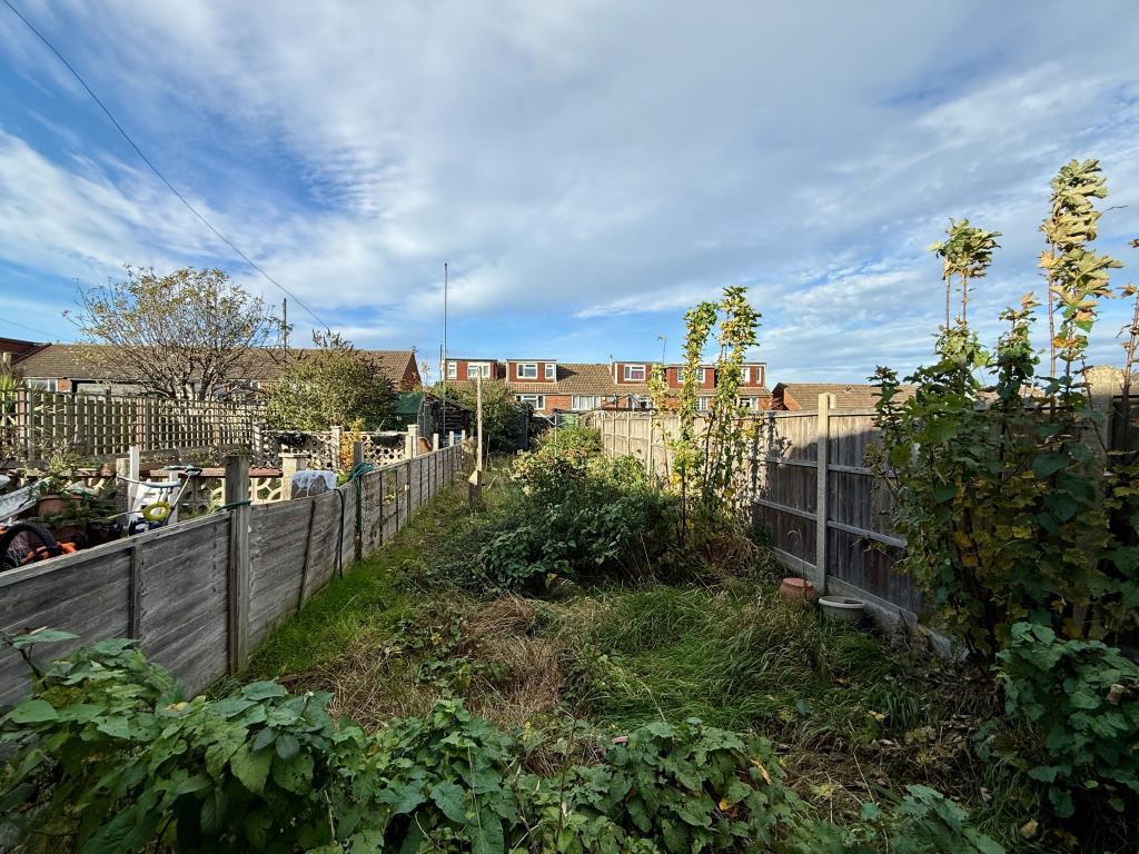 Garden to rear