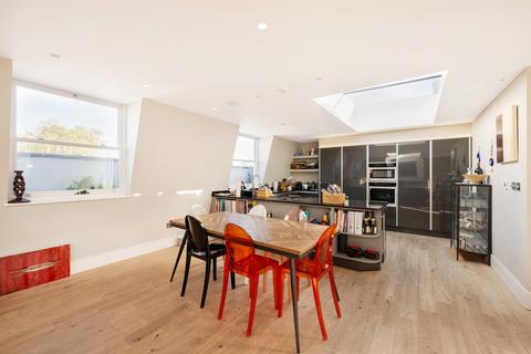 undefined, Warwick Gardens, London, W14