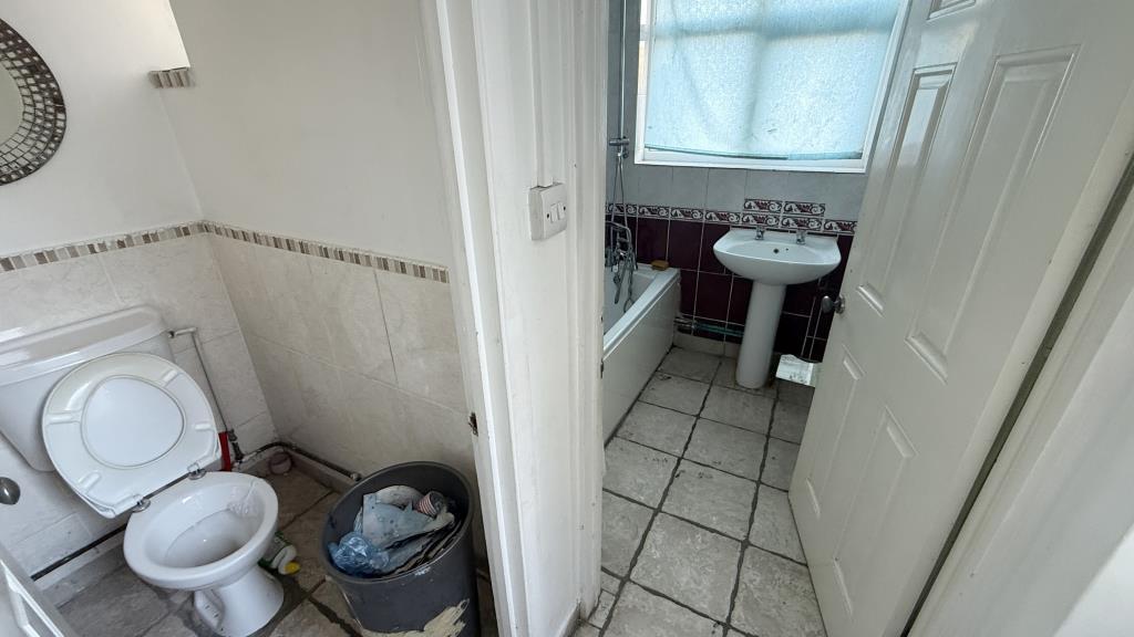 Internal image of ground floor bathroom
