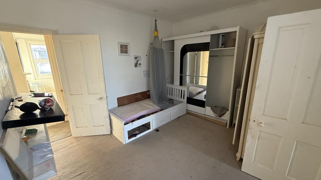 Internal image of bedroom 2