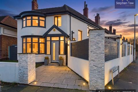 4 bedroom semi-detached house for sale, Beechfield Avenue, Blackpool, FY3