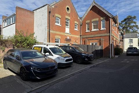 undefined, 3 Swan Apartments, Upper Basingwell Street, Bishops Waltham, Southampton