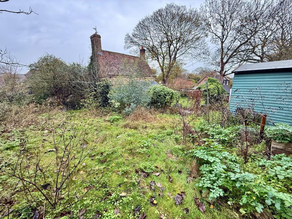 Garden to rear