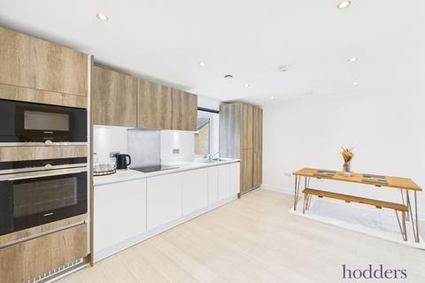 2 bedroom apartment for sale, Hawker Drive, Addlestone, Surrey, KT15