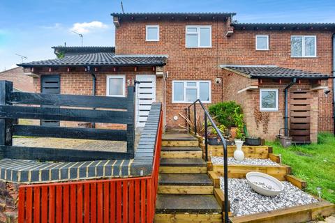 Spoondell, Dunstable LU6