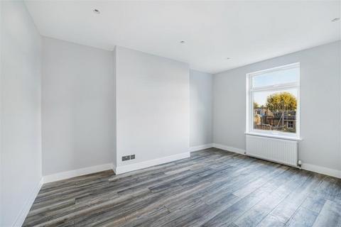 1 bedroom property to rent, Percy Road, London, W12