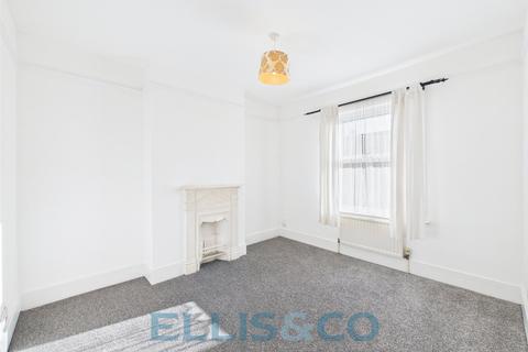 3 bedroom terraced house for sale, Vale Road, Tonbridge, Kent, TN9