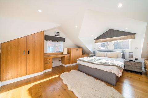 undefined, Pembroke Mews, London W8